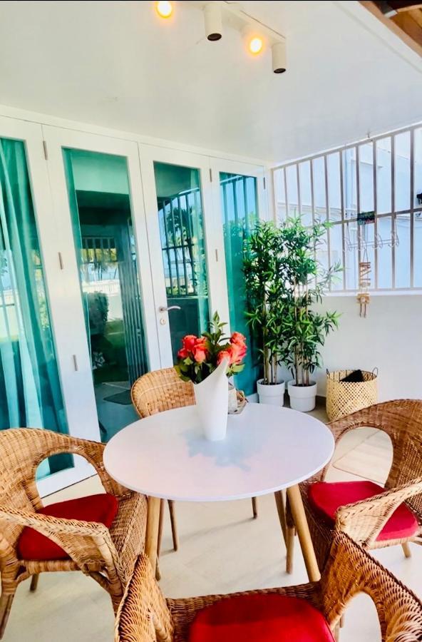 Isla Verde Frente A La Playa Y Piscina, Centrico Y Accesible 산후안 외부 사진